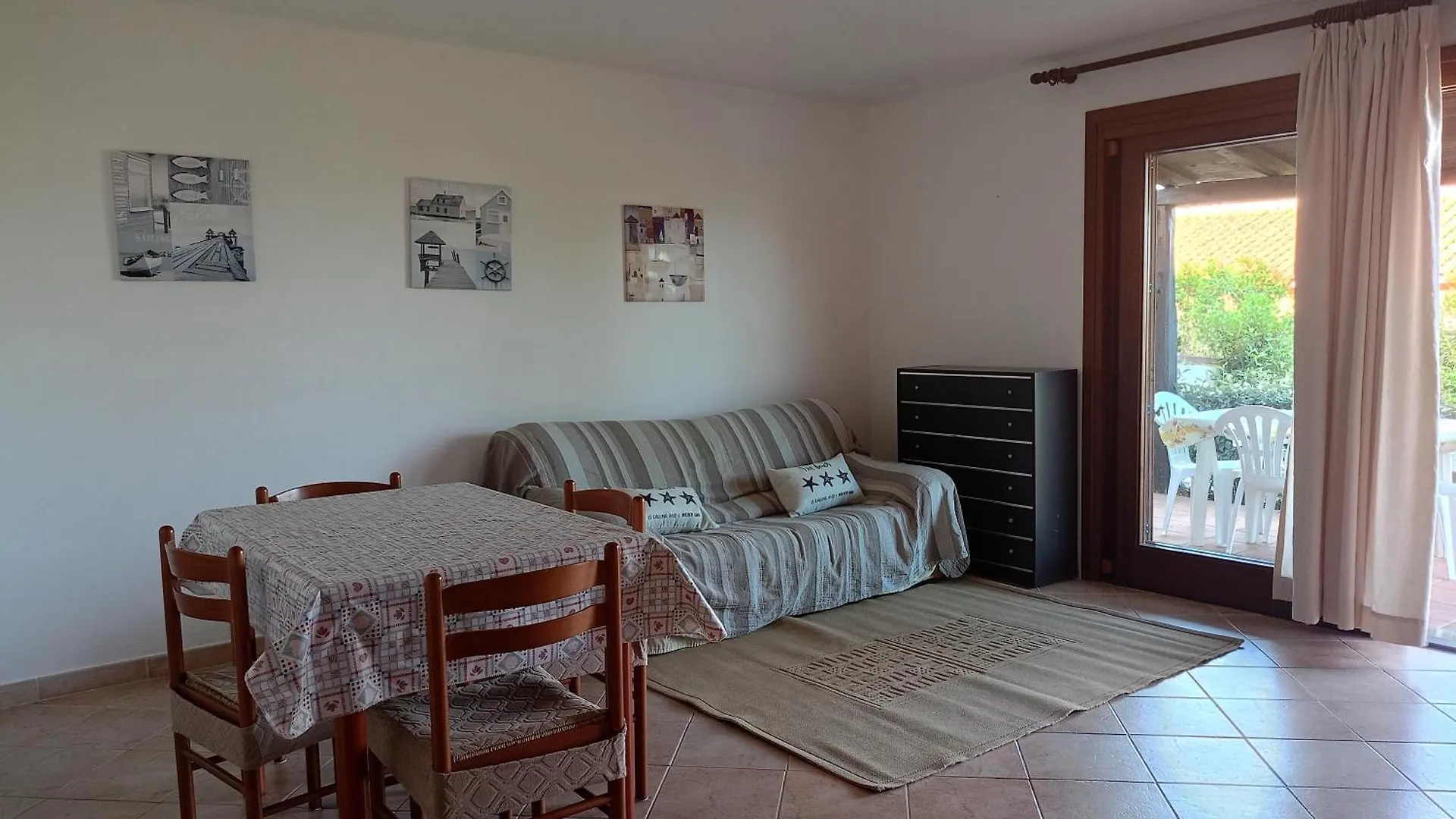 Lägenhet San Teodoro Graziosa Casa Vacanza Con Parcheggio Privato
