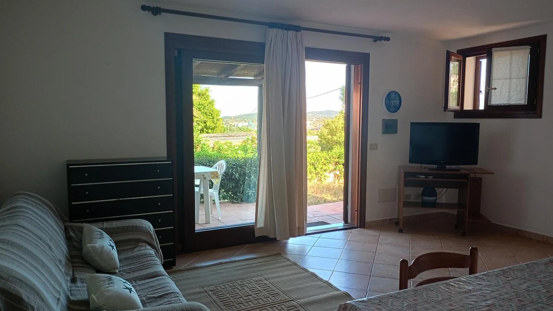 San Teodoro Graziosa Casa Vacanza Con Parcheggio Privato
