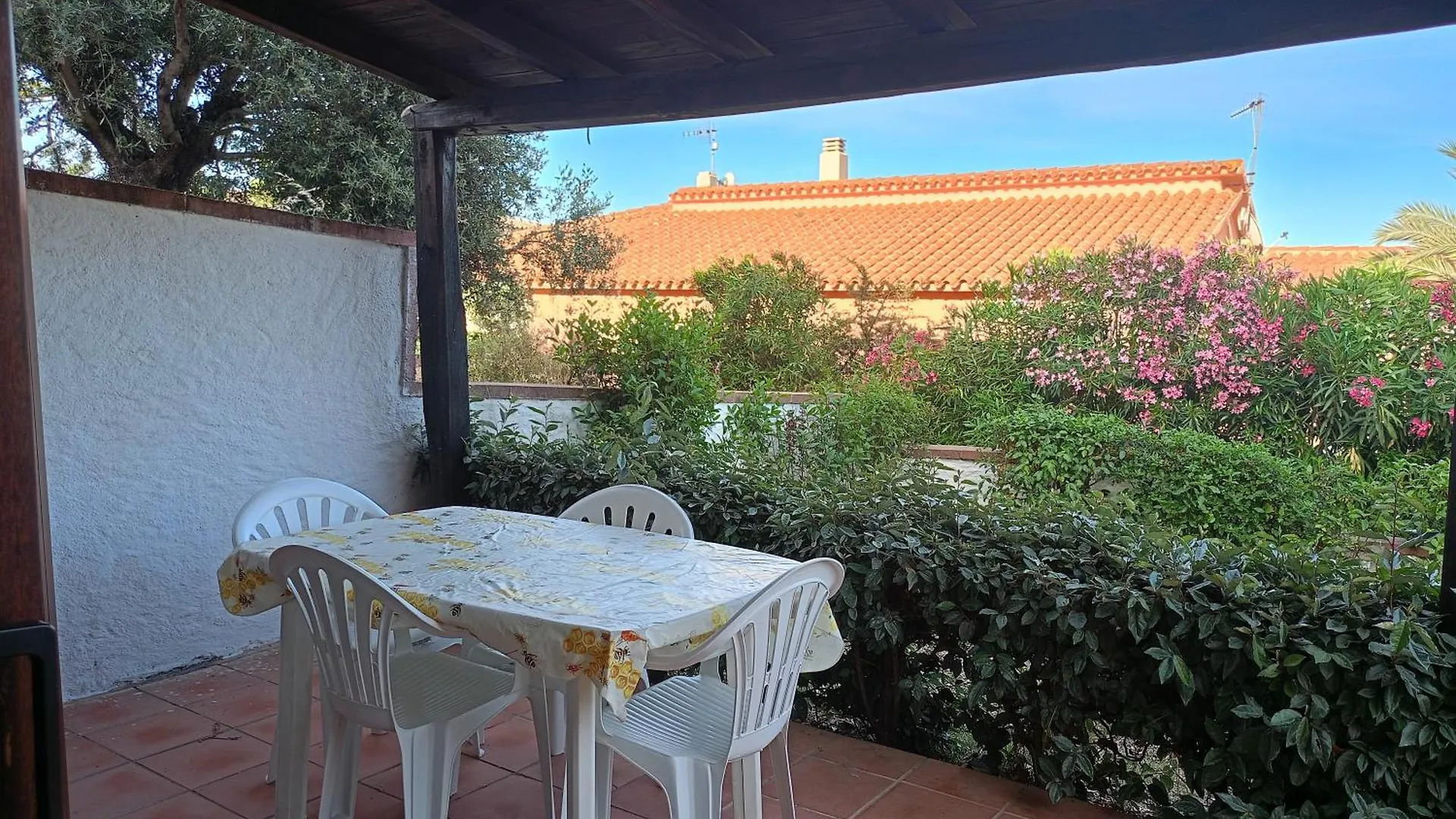 San Teodoro Graziosa Casa Vacanza Con Parcheggio Privato Lägenhet